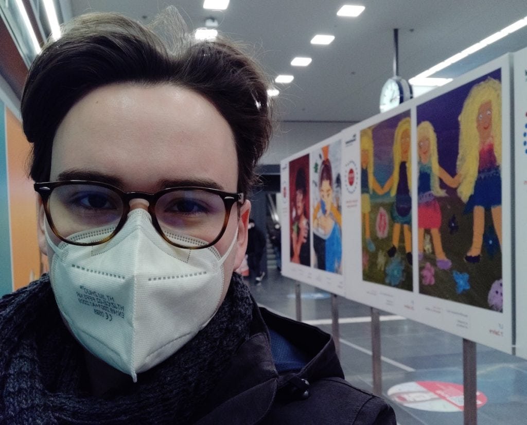 David besuchte die Selten allein-Ausstellung am Bahnhof Berlin-Zoologischer Garten
