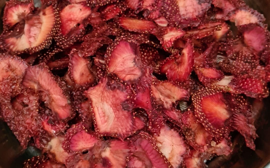 Erdbeerchips gegen Lebensmittelverschwendung
