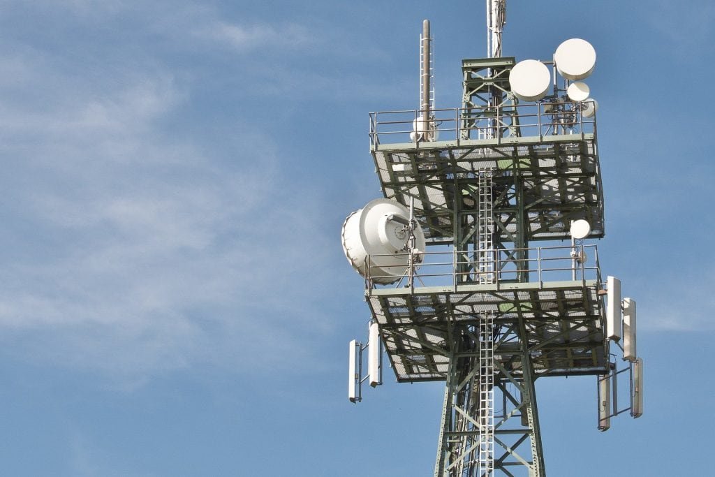 radio masts 600837 1920