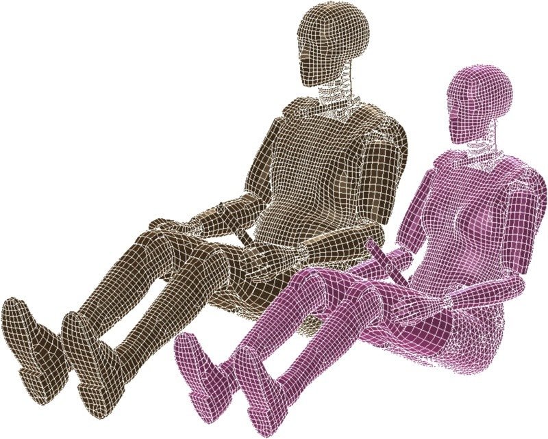Rechts: Eva, der erste weibliche Crashtest-Dummy. Bild: Fred Chang, Humanetics