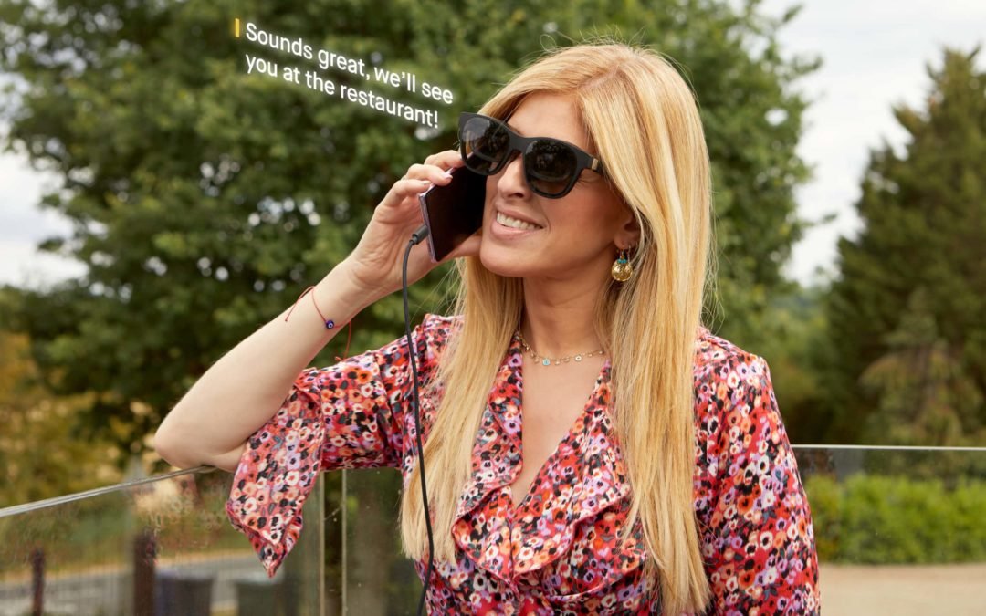 Eine Brille, die Gespräche sichtbar macht