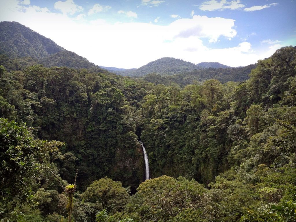 la fortuna waterfall 01 l