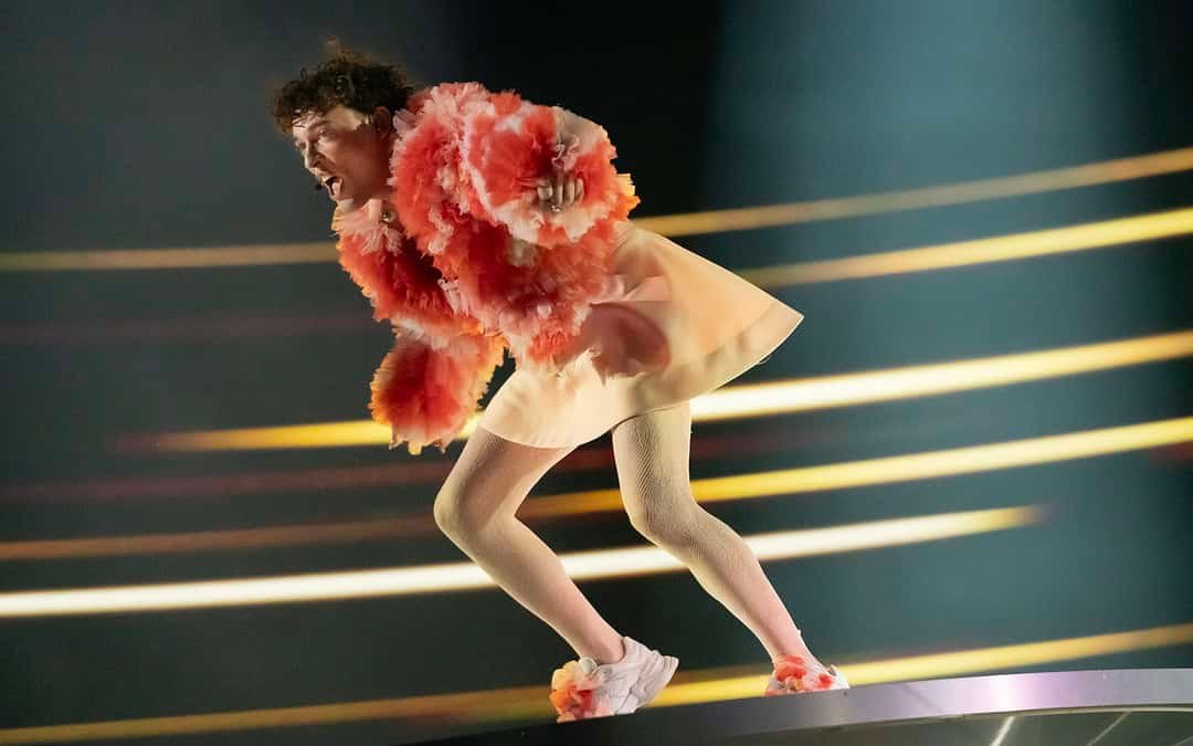 Good News Flash – Nemo (ESC): „Ich setze mich ganz klar für einen dritten Geschlechtseintrag ein.”