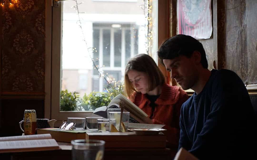 „The Offline Club”: Zuflucht in der analogen Welt