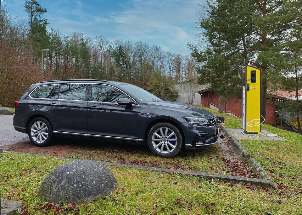 Innovationsmotor E-Mobilität: Fortschritt und Nachhaltigkeit im Wandel