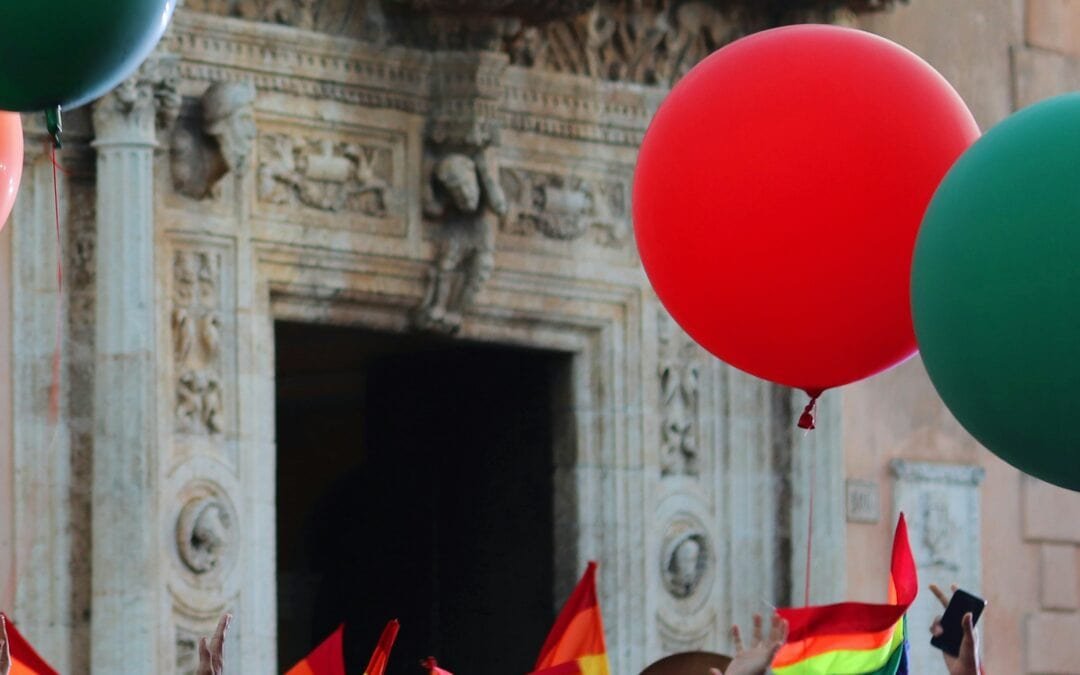 Italienisches Verfassungsgericht gibt grünes Licht für zwei Mütter