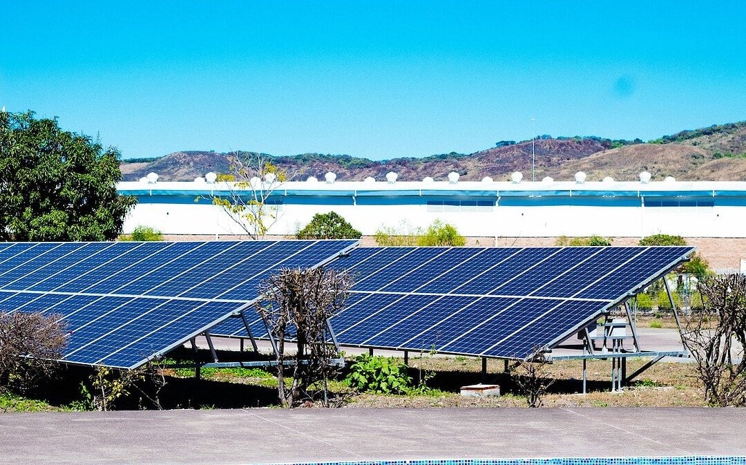 Solar-Boom in Afrika, Bibliothek in der U-Bahn