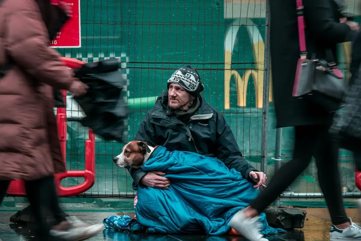 unsplash aaron coltman homeless