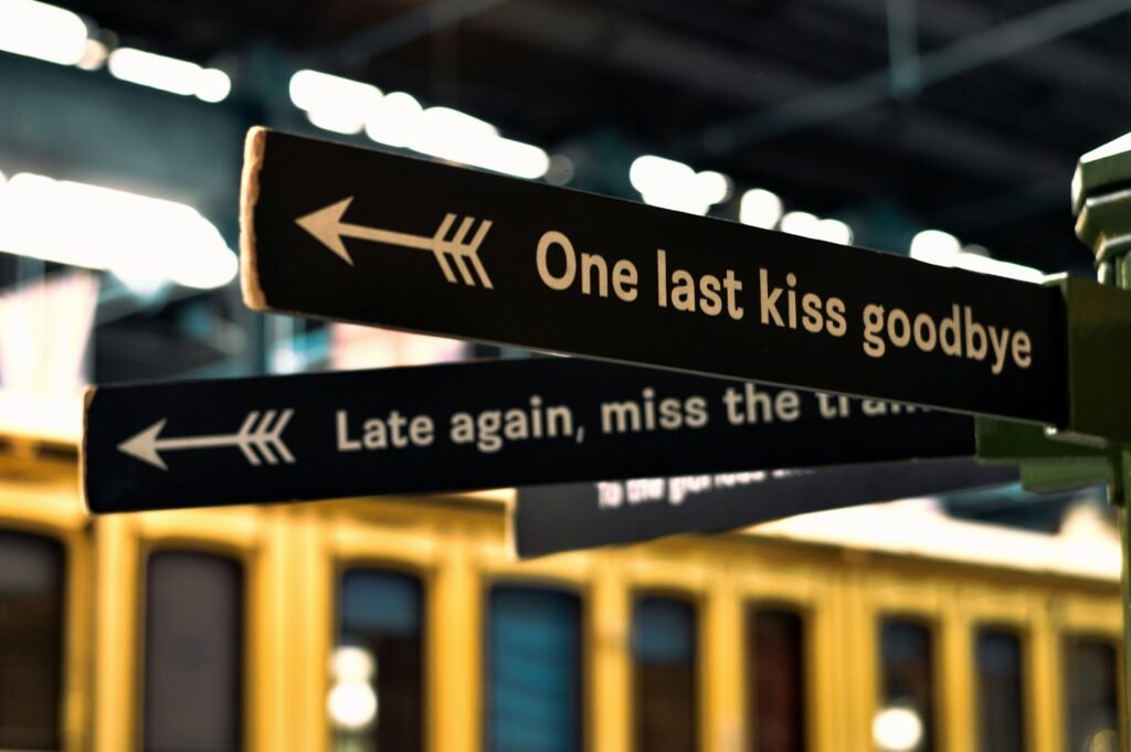 tolu akinyemi aJqGNm4uQbk unsplash 1