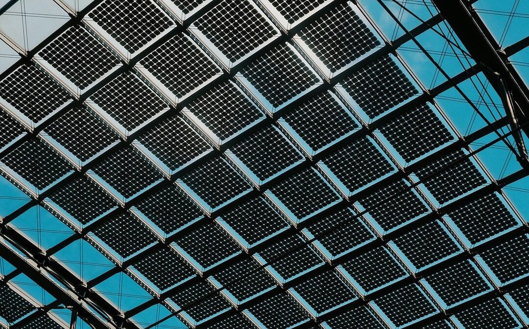 Solar überholt Erdgas und Braunkohle, 18 Millionen Euro für Gendermedizin