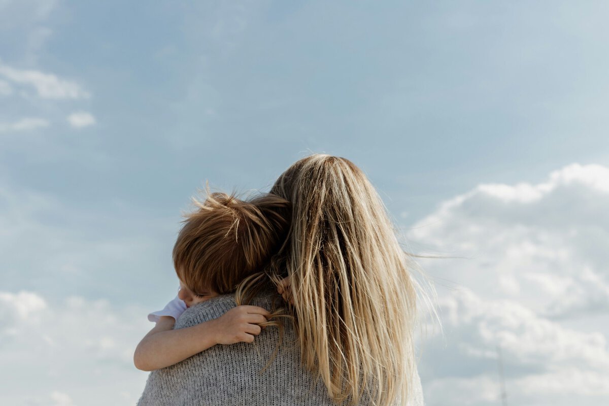 Solomutter Vier Frauen kämpfen zweieinhalb Jahre für ihre Kinder – jetzt gibt ihnen das Verwaltungsgericht Bremen recht.